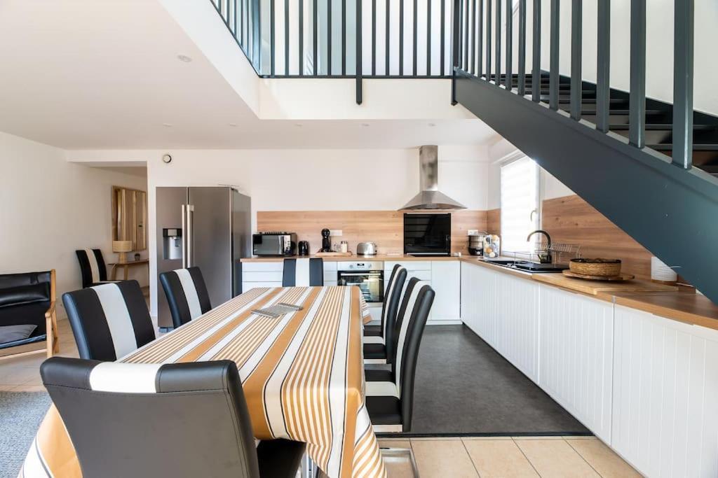 Ravissante Maison 3* Avec Jacuzzi Proche Lac Biscarrosse Esterno foto