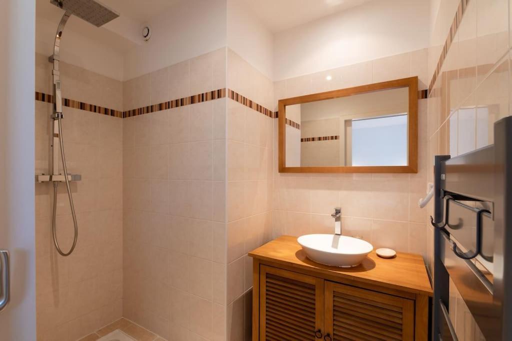 Ravissante Maison 3* Avec Jacuzzi Proche Lac Biscarrosse Esterno foto